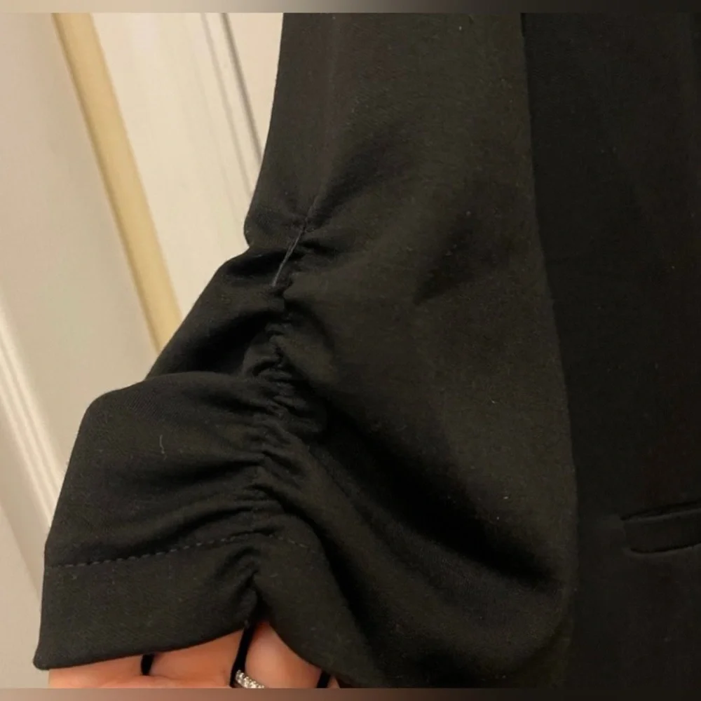 Torrid Black Studio Cupro Classic Blazer Size 5X (28) NWT